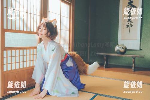 让我们一起观看ElyEE子的YukihanaLamy写真，感受那个甜美可爱的瞬间吧！.txt