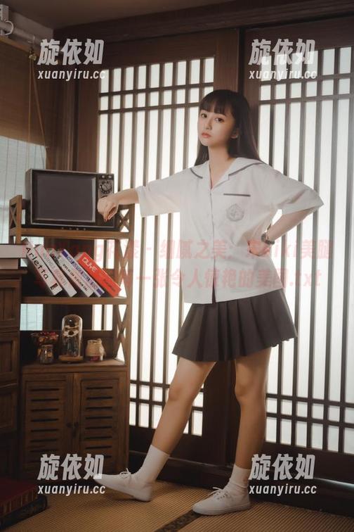 HuaYang花漾 - 细腻之美：宋kiki美腿写真做出的每一张令人惊艳的美图.txt