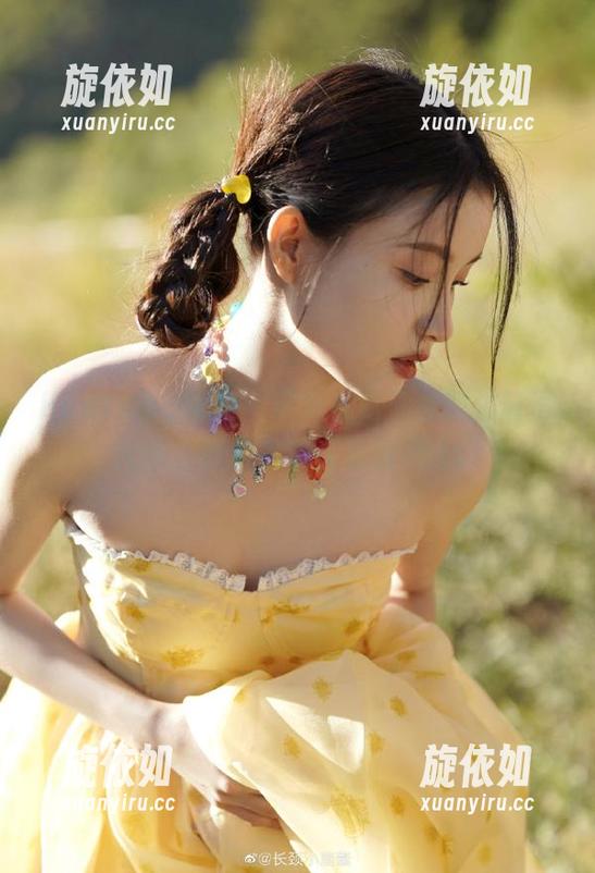 HuaYang花漾 - 沉醉在方子萱的浴缸写真中，原图呈现完美瞬间.txt