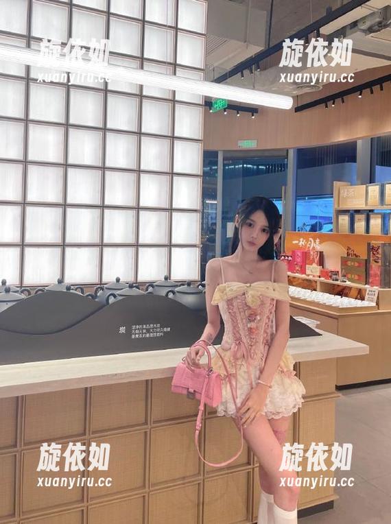 IMiss爱蜜社 - 在网盘中找到张思允校服写真合集，让我们一起扭转时间回到校园！.txt