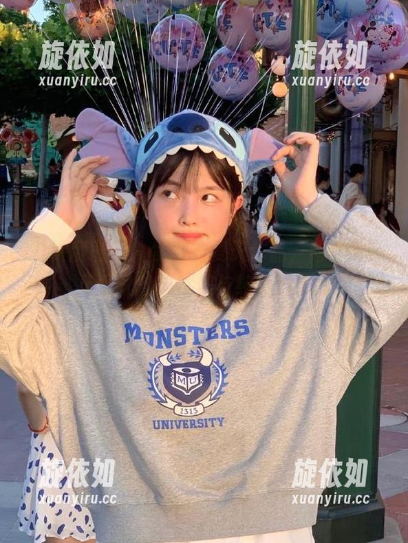 LD零度摄影 - 紫薇的夏天作品，向你展示无圣光的自然美与纯真！.txt