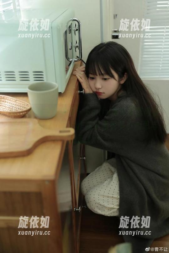 MFStar模范学院 - Emily顾奈奈酱内衣全集全解锁，写真作品中藏着多少心思与挑逗.txt
