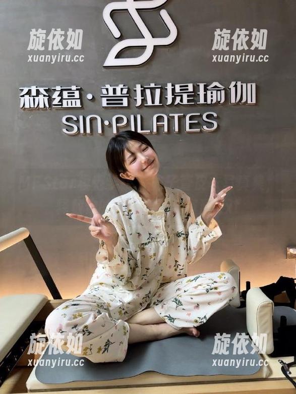 MFStar模范学院 - 方子萱皮衣写真集，释放你的时尚潜能与资源.txt