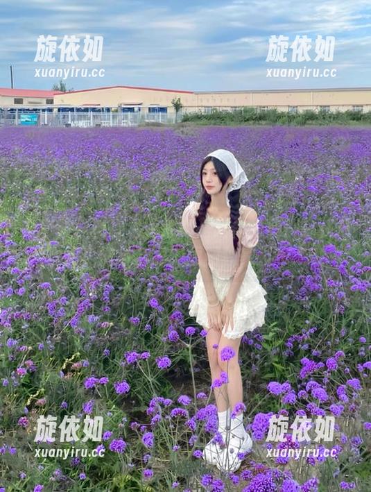 微密圈 - MIYA泳池比基尼作品集：抓住夏季的热情与活力，原图独家发布.txt
