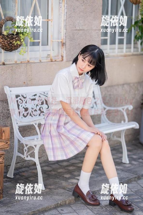 MiStar魅妍社 - 沉浸黑色之美：Abby李雅精彩写真原图与精美照片齐分享.txt