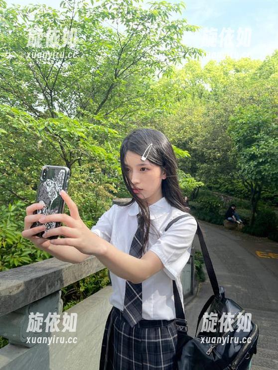 MiStar魅妍社 - 梦想起航：杨晨晨sugar私拍空姐图集中的那些美丽瞬间.txt