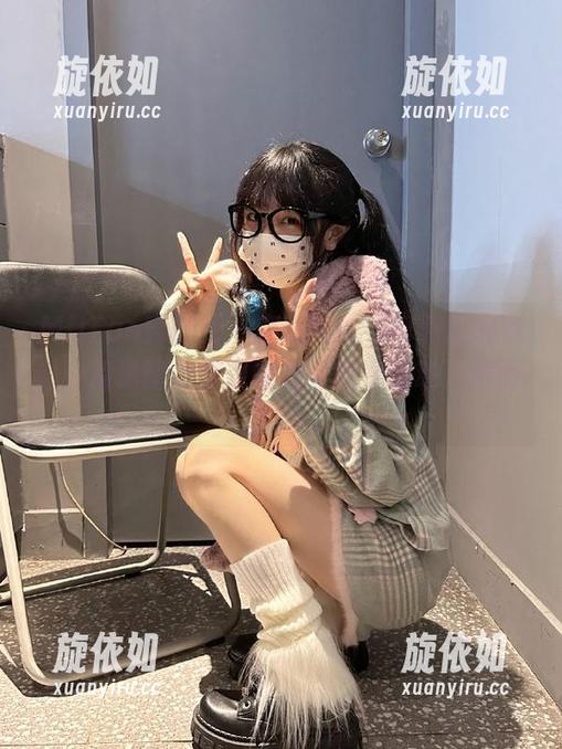 MiiTao蜜桃社 - 蜜蕊Mary与纯白的邂逅：精选图片展现唯美与纯净的动人瞬间.txt