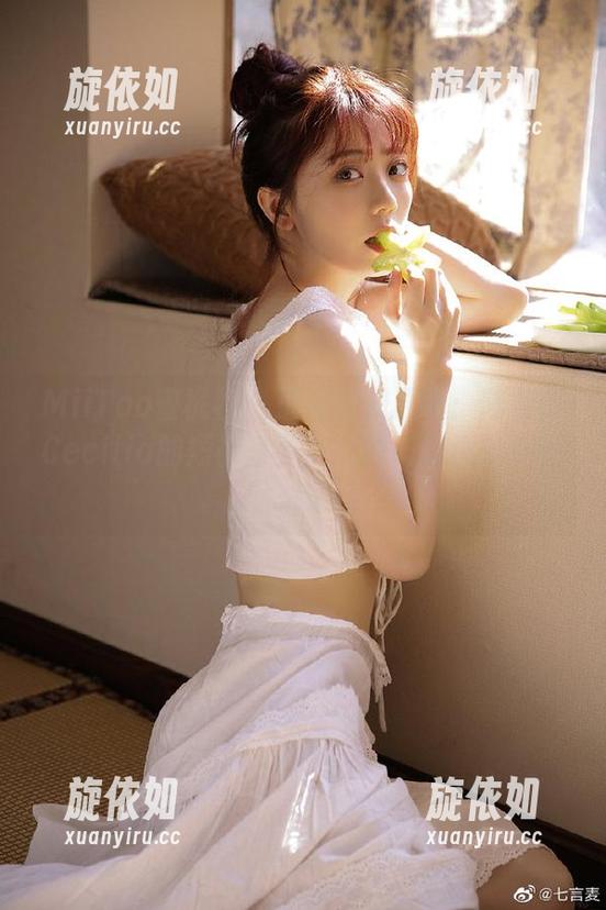 MiiTao蜜桃社-陆萱萱Cecilia MiiTao蜜桃社 - 最新图册展示:陆萱萱Cecilia的短裤写真,时尚与舒适的完美结合.txt