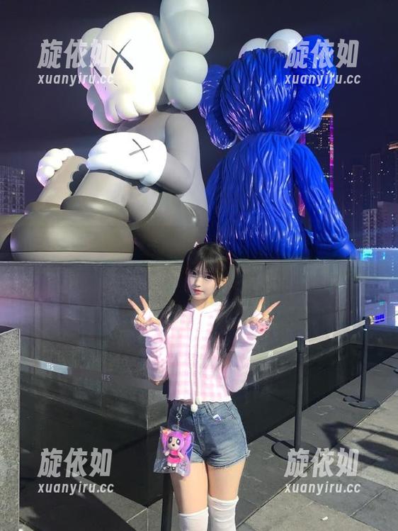 MyGirl美媛馆 - 别眨眼！唐琪儿的网袜写真，图片分享瞬间让人心动！.txt