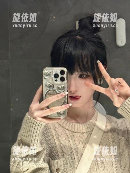 MyGirl美媛馆 - 黄乐然最新黑丝作品集，完美捕捉青春气息，快来感受这份可爱！.txt