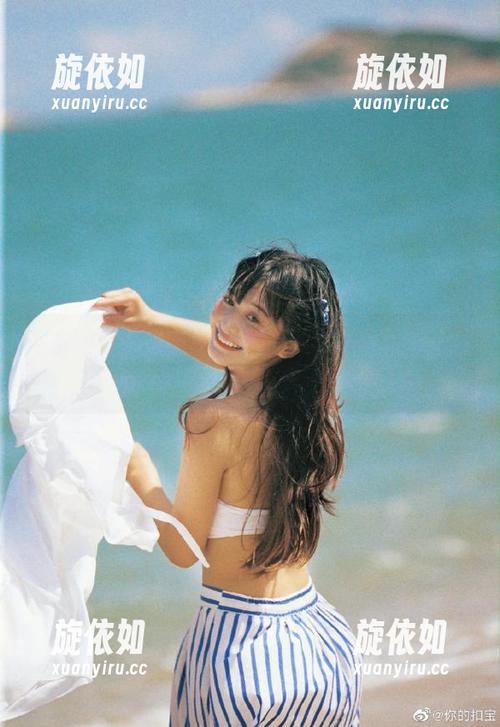 PoppaChan兔女郎丽贝卡欢笑大合集：一起欢度兔兔时光，笑容满满！.txt