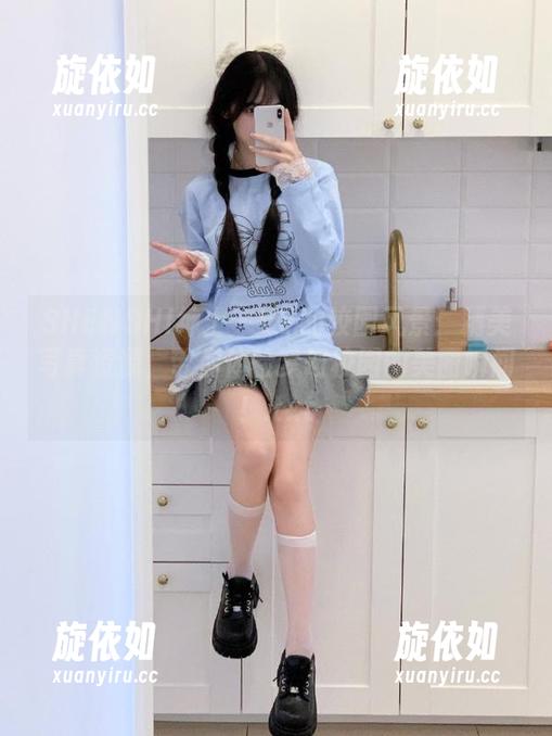 SHENSHI绅士 - VV的校园风景：精美写真资源，带你体验梦幻校园的美丽瞬间！.txt