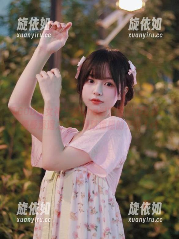 TGOD推女神 - 尤Una娜定制黑白写真：感受深邃之美与细腻情感的交融.txt