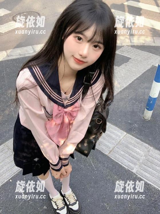 UGirls尤果网 - 最新发布！黛蓓琪高跟鞋美图，展现女性魅力与力量的完美结合！.txt