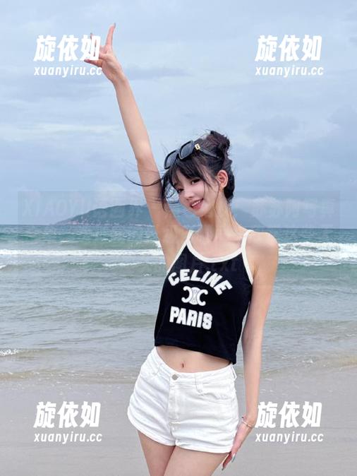 XIAOYU语画界 - 黑色俏皮：苏苏阿写真合集，透过我的低级自嘲，来欣赏这些无厘头的图片.txt