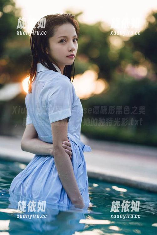Xiuren秀人网 - Elise谭晓彤黑色之美，精选美图绽放属于她的独特光彩.txt