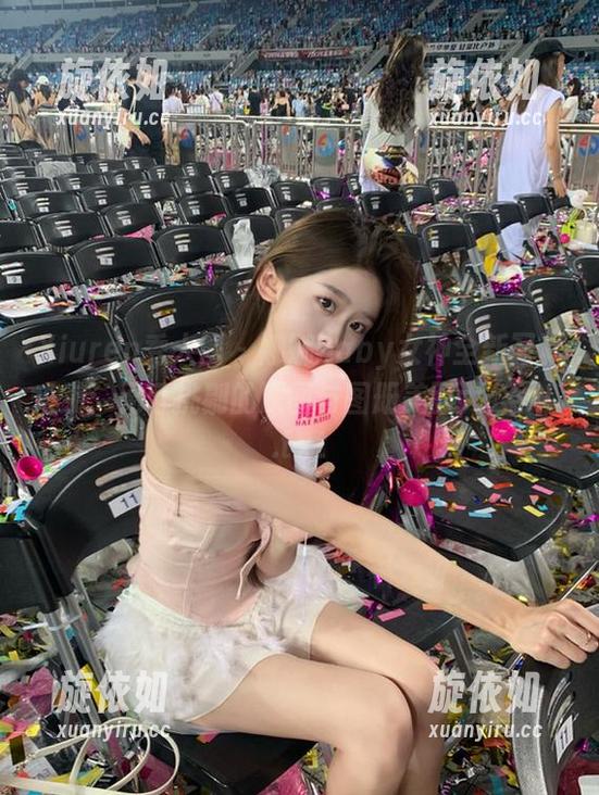 Xiuren秀人网 - 娜娜baby女神全新写真来袭：无可挑剔的原图与图册美图大公开！.txt