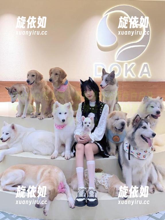 Xiuren秀人网 - 福利满满的田兮白户外写真图包，快来下载体验不一样的视觉盛宴！.txt