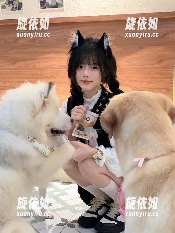 Xiuren秀人网 - 最新蕾丝图册：田小燕Vicky带你进入梦幻般的时尚世界.txt