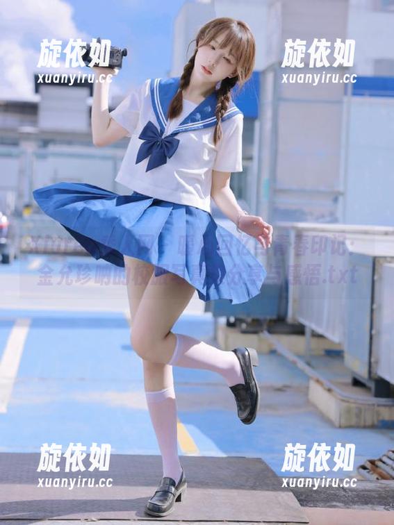 Xiuren秀人网 - 暖心回忆与青春印记：金允珍呐的校服写真集分享与感悟.txt