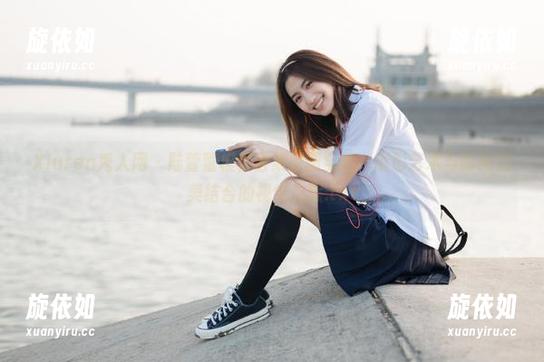 Xiuren秀人网 - 陆萱萱模特合集原图全集：摄影艺术与时尚完美结合的视觉之旅.txt
