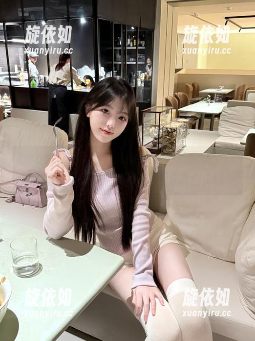 beautyleg - Celia天使全套图集，揭示她独特风格与甜美瞬间的集合.txt