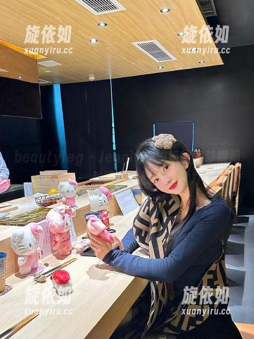 beautyleg - Jennifer姐姐的幽静瞬间：感受每一张图片与原图的魅力.txt
