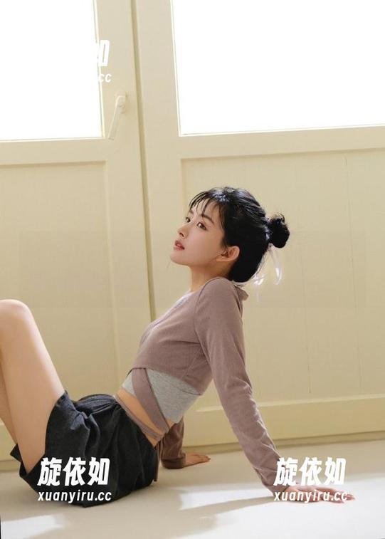 beautyleg - 感受Lola圣诞的温暖：美丽壁纸合集，陪你共度佳节.txt
