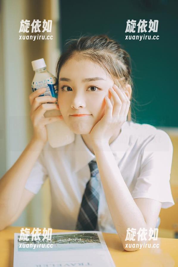 beautyleg - 探索黄苇萱女友写真艺术之美，精选原图带你感受她的魅力.txt