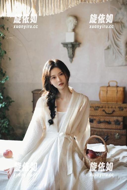 pans - 独家高清写真：小九与女友的魅力展现，免费下载享受无忧体验！.txt