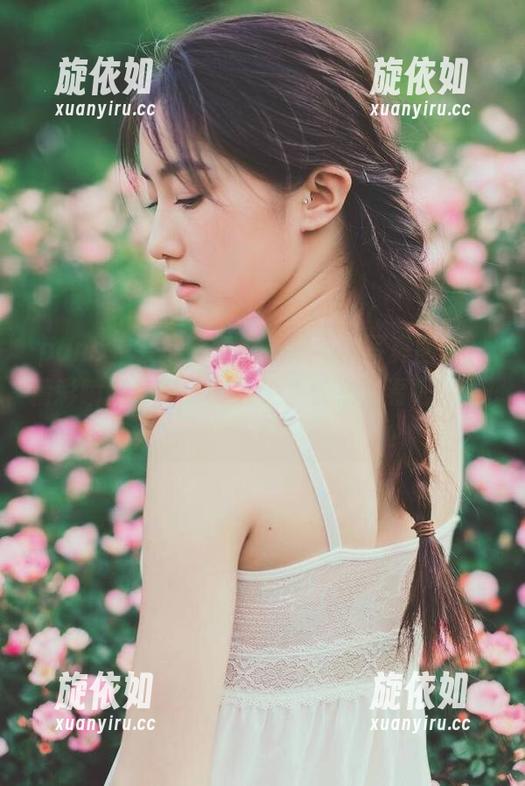 pans - 尝鲜免费英英双马尾写真图集，精彩瞬间尽在你的指尖，快来查看吧！.txt