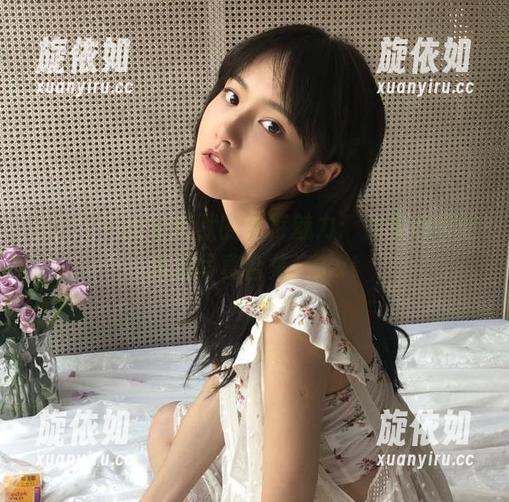 pans - 探索默默的独特魅力：直击心灵的裸足写真合集！.txt