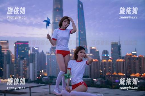 微密圈 - 免费欣赏你文茜黑丝写真合集，带你体验美与性感的完美交融.txt