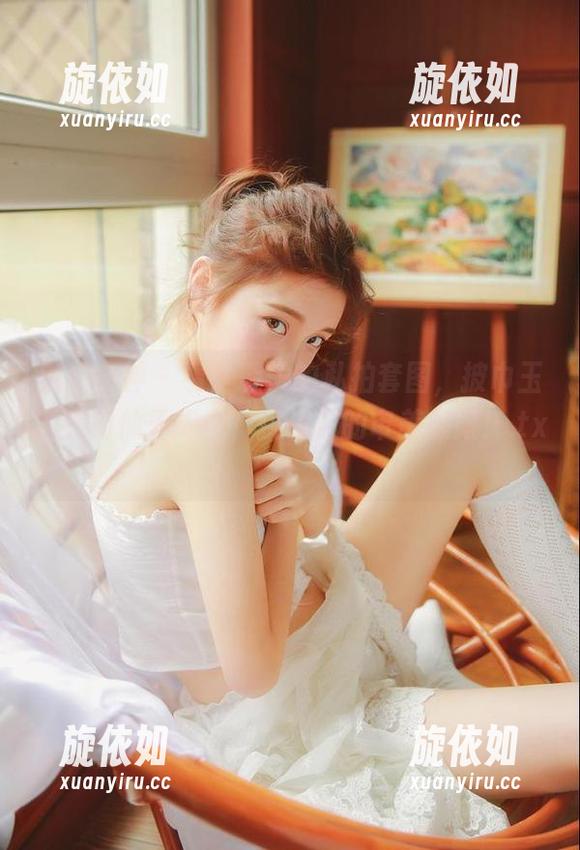 克拉女神 - 看！璇子的私拍套图，披巾玉露宛如仙子降世，挑战你的审美极限！.txt
