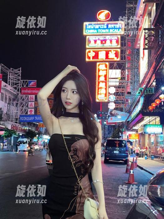 阳光中的大长腿，兔玩映画全套图片展现完美身姿与气质.txt