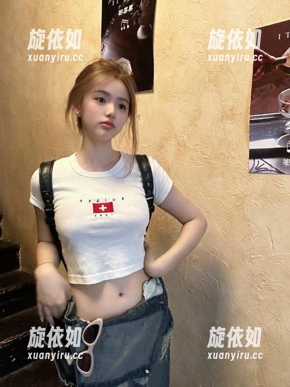 兔玩映画独家图包分享：白丝短裤让你沉浸在少女情怀与梦幻之中！.txt