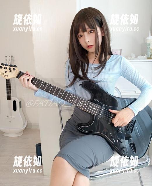 轻松搞定你的视觉饕餮！发条少女yoki最新制服写真，一起来欣赏吧！.txt