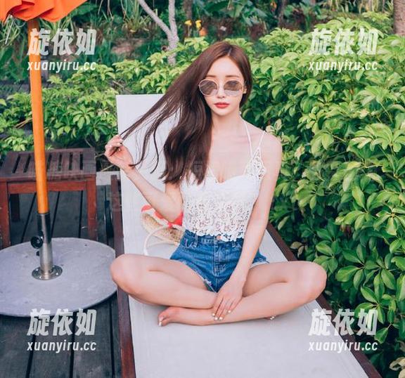 喵糖映画最新更新：短裙喵耳写真，你会因为这些可爱而傻笑吗？.txt
