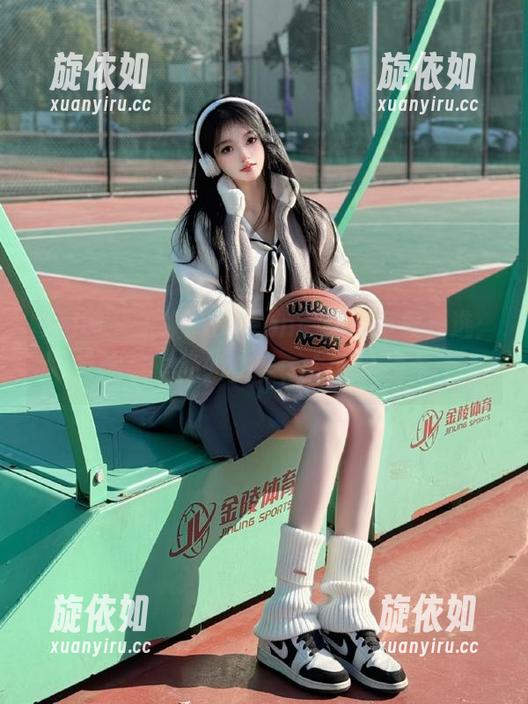 嗲囡囡 - 王婉悠Queen御姐写真集精选：艺术与时尚的交融，令人心动.txt