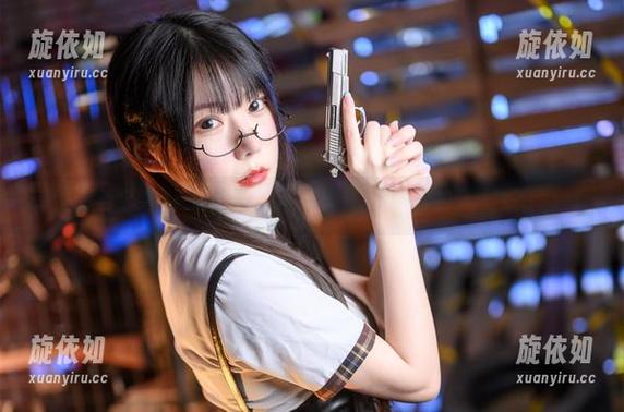坏露露香宝空姐高清美图，带你领略一个不一样的空姐风采！.txt