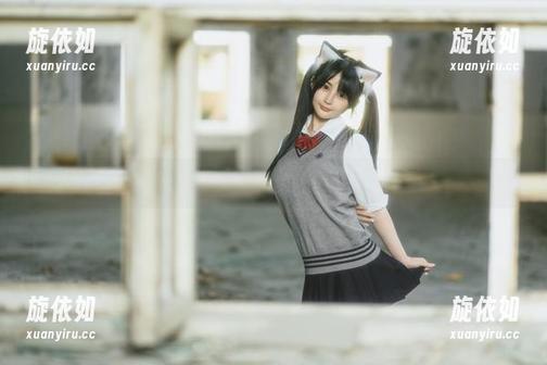 失眠小宁亲呈私房图包：双马尾女仆的甜美魅力与青春气息.txt