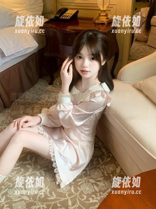 微密圈 - 精选奶宝妹纸浴室写真合集，尽享清新壁纸作品的魅力与创意！.txt