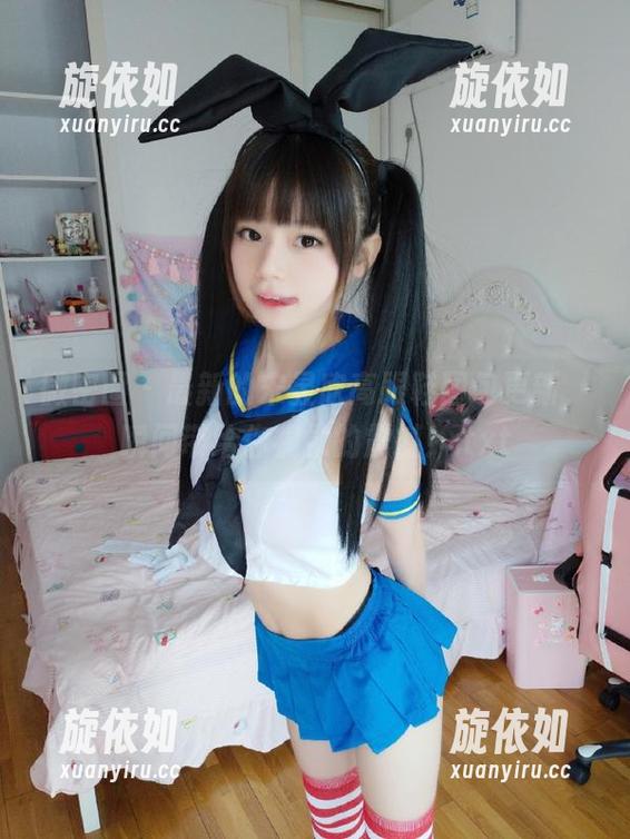 微密圈 - 最新的宋昱欣高跟鞋图包更新，瞬间带给你视觉的震撼！.txt
