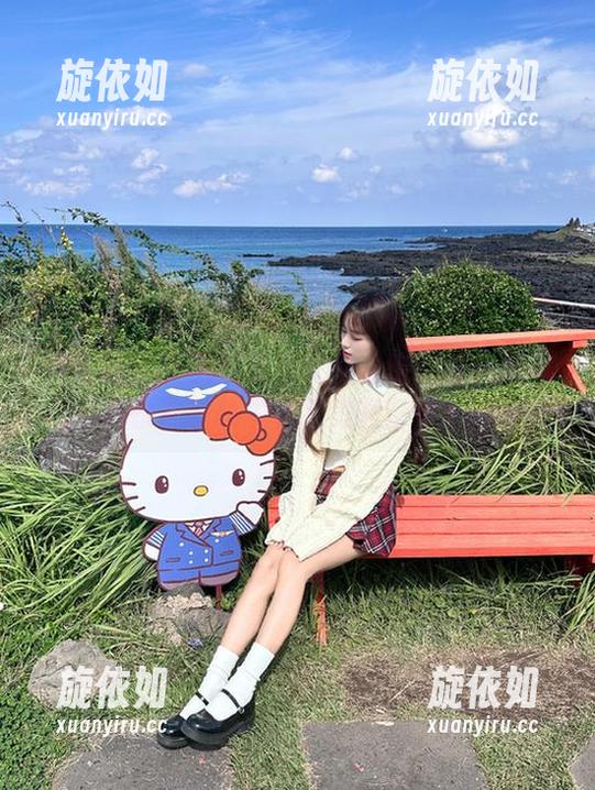 微密圈 - 小玉吃果冻女友之家：每一张写真都是精致生活的美图记录.txt