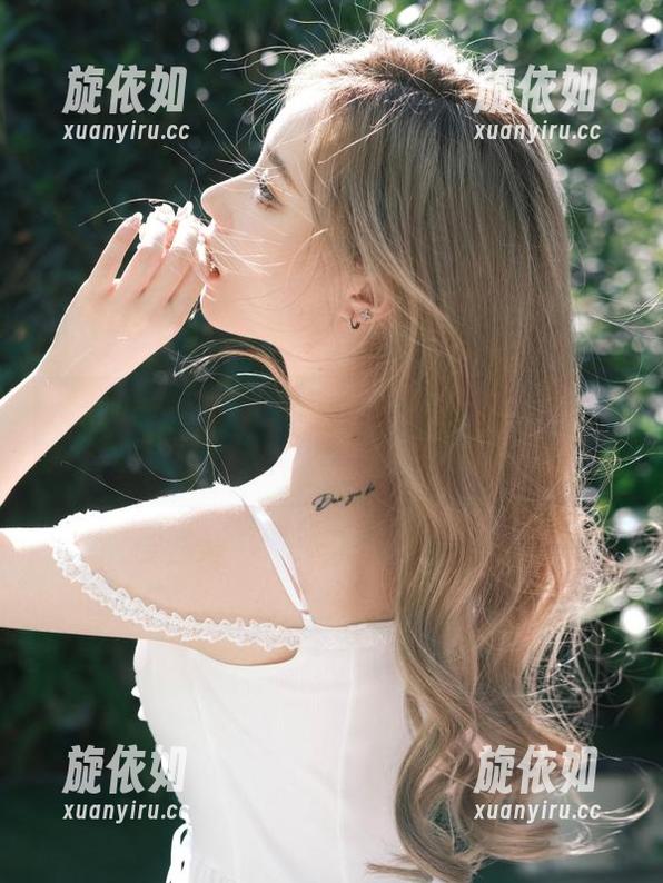 尤果网 - 感受Wendy校园生活的高清写真套图，捕捉那份青春的纯真与热情.txt
