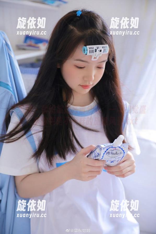 尤果网 - 仙妮旅拍高清分享：一场视觉盛宴，带你领略不一样的旅途风景.txt