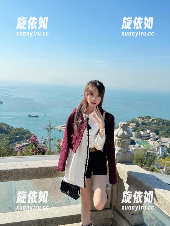 尤果网 - 悠然自得的张美荧，私拍礼服写真原图独家解读.txt