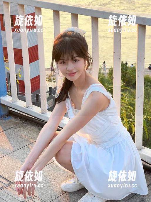 尤果网 - 轻松一点击，易阳内衣写真图包合集，带你进入她的诱惑世界！.txt