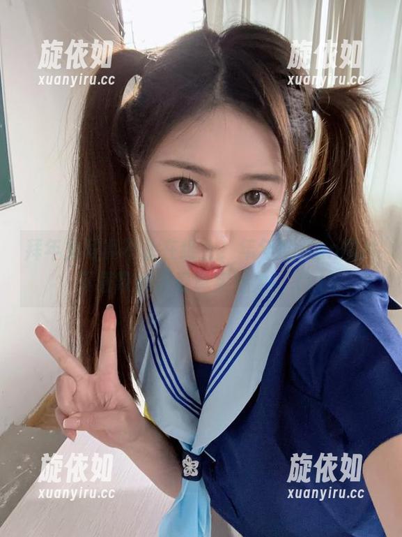 拜年兔写真不止在纸上，年年Nnian图片下载带你感受真实魅力！.txt