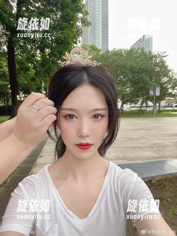 抖娘利世波西米亚：穿越时空的大胆合集图片展.txt